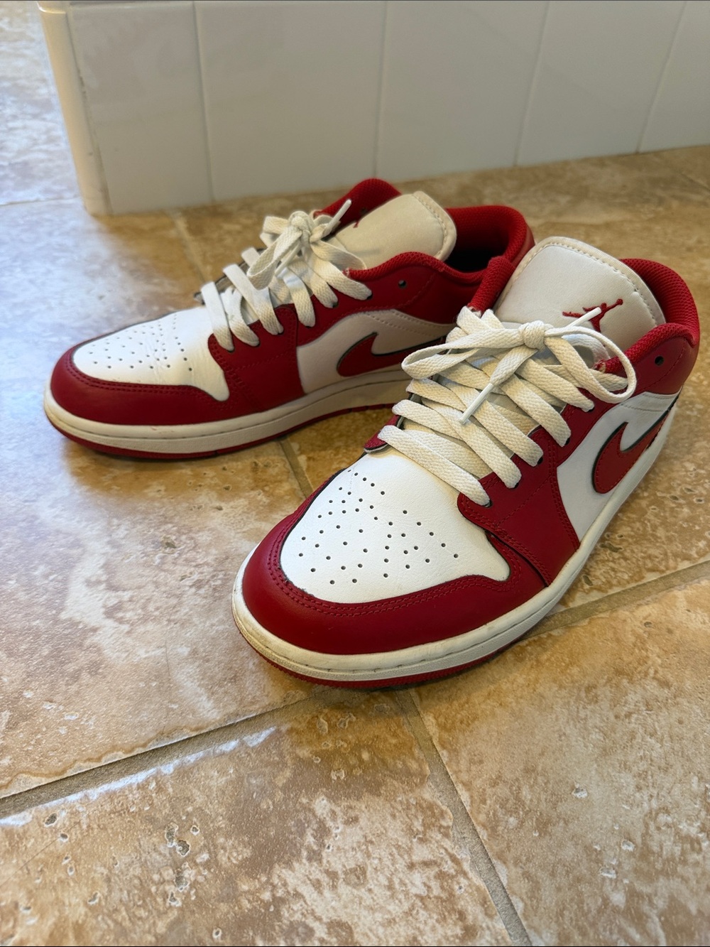 Nike Men’s Jordan White and Red Low-Top Sneakers